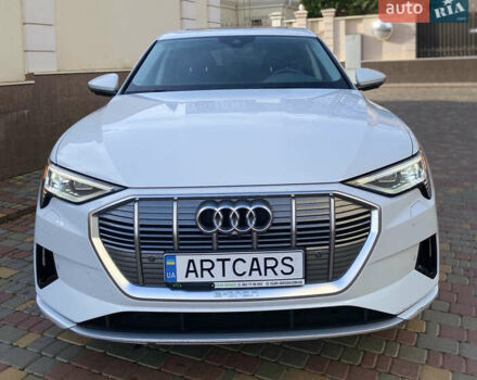 Білий Ауді E-Tron, об'ємом двигуна 0 л та пробігом 56 тис. км за 35900 $, фото 9 на Automoto.ua