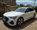 Белый Ауди E-Tron, объемом двигателя 0 л и пробегом 70 тыс. км за 39900 $, фото 1 на Automoto.ua