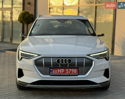 Білий Ауді E-Tron, об'ємом двигуна 0 л та пробігом 98 тис. км за 29700 $, фото 18 на Automoto.ua