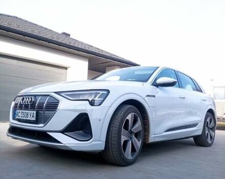 Белый Ауди E-Tron, объемом двигателя 0 л и пробегом 51 тыс. км за 31000 $, фото 12 на Automoto.ua