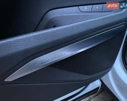 Білий Ауді E-Tron, об'ємом двигуна 0 л та пробігом 55 тис. км за 29400 $, фото 11 на Automoto.ua