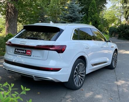 Білий Ауді E-Tron, об'ємом двигуна 0 л та пробігом 93 тис. км за 31440 $, фото 7 на Automoto.ua