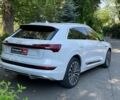 Білий Ауді E-Tron, об'ємом двигуна 0 л та пробігом 93 тис. км за 31440 $, фото 7 на Automoto.ua