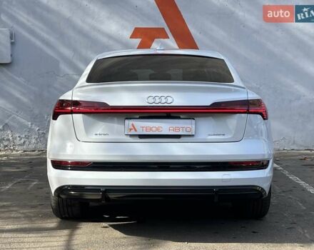 Белый Ауди E-Tron, объемом двигателя 0 л и пробегом 16 тыс. км за 46990 $, фото 26 на Automoto.ua