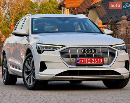 Білий Ауді E-Tron, об'ємом двигуна 0 л та пробігом 198 тис. км за 27400 $, фото 11 на Automoto.ua