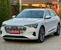 Білий Ауді E-Tron, об'ємом двигуна 0 л та пробігом 198 тис. км за 27400 $, фото 2 на Automoto.ua