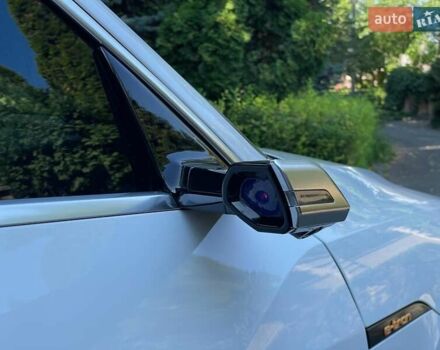 Білий Ауді E-Tron, об'ємом двигуна 0 л та пробігом 93 тис. км за 31440 $, фото 12 на Automoto.ua