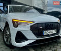 Белый Ауди E-Tron, объемом двигателя 0 л и пробегом 93 тыс. км за 36555 $, фото 1 на Automoto.ua