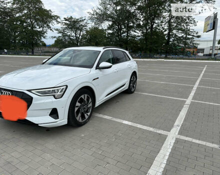 Білий Ауді E-Tron, об'ємом двигуна 0 л та пробігом 30 тис. км за 55700 $, фото 1 на Automoto.ua