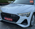 Белый Ауди E-Tron, объемом двигателя 0 л и пробегом 128 тыс. км за 26300 $, фото 3 на Automoto.ua