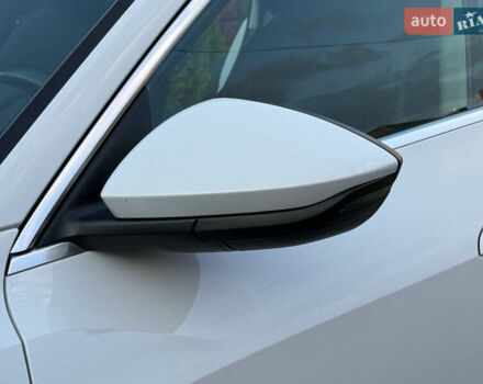 Белый Ауди E-Tron, объемом двигателя 0 л и пробегом 198 тыс. км за 27400 $, фото 74 на Automoto.ua