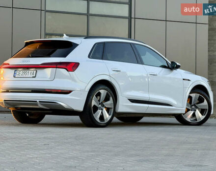 Білий Ауді E-Tron, об'ємом двигуна 0 л та пробігом 89 тис. км за 33500 $, фото 3 на Automoto.ua