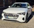 Белый Ауди E-Tron, объемом двигателя 0 л и пробегом 55 тыс. км за 40000 $, фото 1 на Automoto.ua