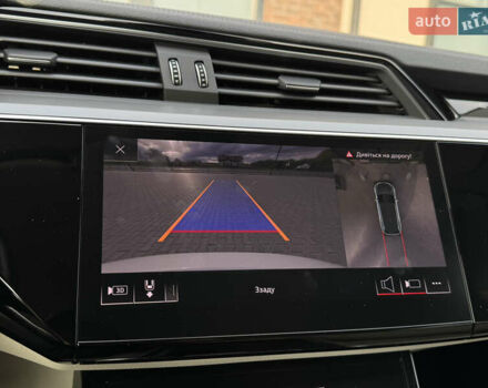 Білий Ауді E-Tron, об'ємом двигуна 0 л та пробігом 98 тис. км за 29700 $, фото 91 на Automoto.ua