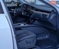 Білий Ауді E-Tron, об'ємом двигуна 0 л та пробігом 49 тис. км за 40990 $, фото 53 на Automoto.ua