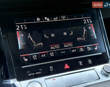 Белый Ауди E-Tron, объемом двигателя 0 л и пробегом 198 тыс. км за 27800 $, фото 90 на Automoto.ua