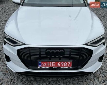 Белый Ауди E-Tron, объемом двигателя 0 л и пробегом 145 тыс. км за 22800 $, фото 13 на Automoto.ua