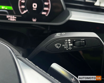 Білий Ауді E-Tron, об'ємом двигуна 95 л та пробігом 32 тис. км за 39990 $, фото 16 на Automoto.ua