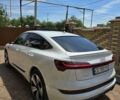 Белый Ауди E-Tron, объемом двигателя 0 л и пробегом 70 тыс. км за 39900 $, фото 3 на Automoto.ua