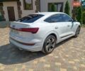 Білий Ауді E-Tron, об'ємом двигуна 0 л та пробігом 92 тис. км за 32500 $, фото 2 на Automoto.ua