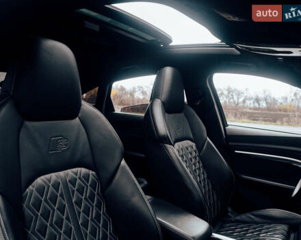 Белый Ауди E-Tron, объемом двигателя 0 л и пробегом 53 тыс. км за 41000 $, фото 6 на Automoto.ua