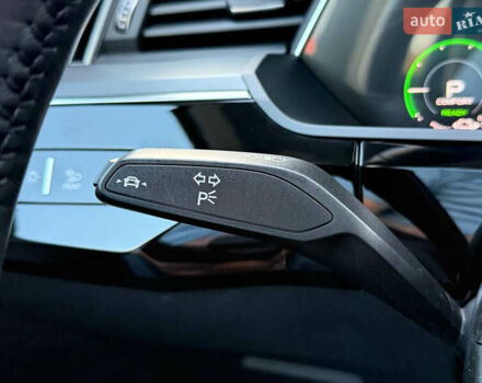 Белый Ауди E-Tron, объемом двигателя 0 л и пробегом 198 тыс. км за 27400 $, фото 95 на Automoto.ua