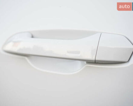Білий Ауді E-Tron, об'ємом двигуна 0 л та пробігом 120 тис. км за 28500 $, фото 11 на Automoto.ua