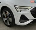 Белый Ауди E-Tron, объемом двигателя 0 л и пробегом 100 тыс. км за 36500 $, фото 3 на Automoto.ua