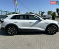 Белый Ауди E-Tron, объемом двигателя 0 л и пробегом 181 тыс. км за 21785 $, фото 4 на Automoto.ua