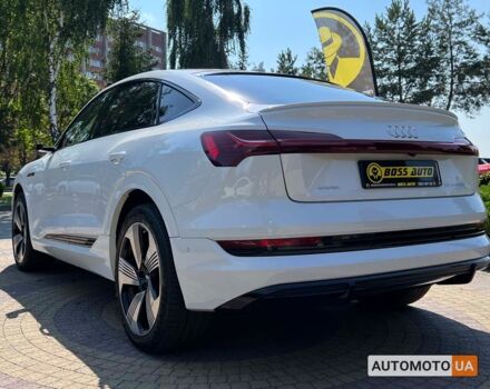 Ауди E-Tron 2020 в Львове на Automoto.ua Белый Ауди E-Tron, объемом двигателя 95 л и пробегом 41 тыс. км за 43900 $, фото 4 на Automoto.ua