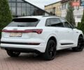 Белый Ауди E-Tron, объемом двигателя 0 л и пробегом 140 тыс. км за 31449 $, фото 31 на Automoto.ua
