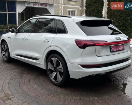 Білий Ауді E-Tron, об'ємом двигуна 0 л та пробігом 116 тис. км за 29750 $, фото 30 на Automoto.ua
