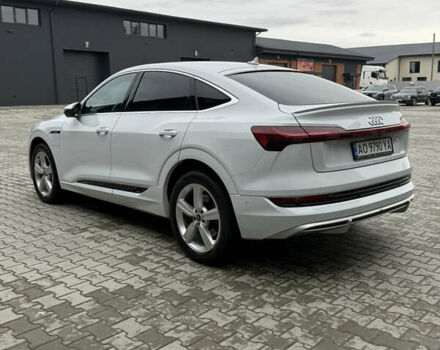Белый Ауди E-Tron, объемом двигателя 0 л и пробегом 140 тыс. км за 33490 $, фото 13 на Automoto.ua