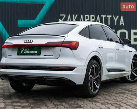 Білий Ауді E-Tron, об'ємом двигуна 0 л та пробігом 57 тис. км за 50555 $, фото 11 на Automoto.ua
