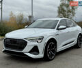 Белый Ауди E-Tron, объемом двигателя 0 л и пробегом 97 тыс. км за 42900 $, фото 11 на Automoto.ua