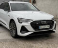 Белый Ауди E-Tron, объемом двигателя 0 л и пробегом 44 тыс. км за 42700 $, фото 1 на Automoto.ua