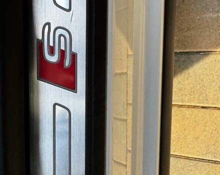 Белый Ауди E-Tron, объемом двигателя 0 л и пробегом 62 тыс. км за 48100 $, фото 54 на Automoto.ua