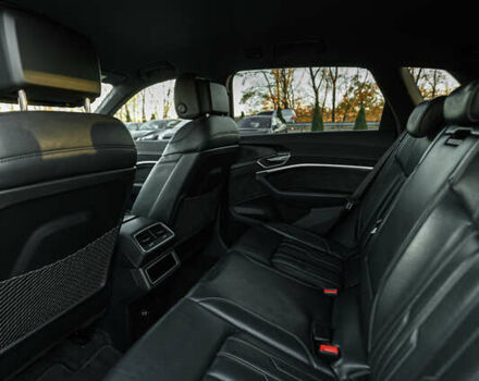 Белый Ауди E-Tron, объемом двигателя 0 л и пробегом 73 тыс. км за 46990 $, фото 48 на Automoto.ua