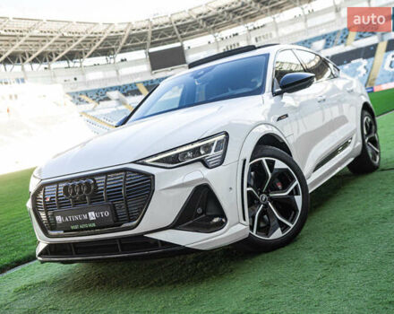 Ауди E-Tron 2021 в Одессе на Automoto.ua Белый Ауди E-Tron, объемом двигателя 0 л и пробегом 34 тыс. км за 51500 $, фото 8 на Automoto.ua
