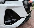 Белый Ауди E-Tron, объемом двигателя 0 л и пробегом 140 тыс. км за 31449 $, фото 25 на Automoto.ua