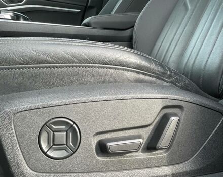 Білий Ауді E-Tron, об'ємом двигуна 0 л та пробігом 45 тис. км за 33000 $, фото 15 на Automoto.ua