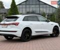 Белый Ауди E-Tron, объемом двигателя 0 л и пробегом 140 тыс. км за 31449 $, фото 29 на Automoto.ua