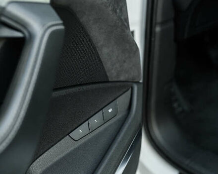 Белый Ауди E-Tron, объемом двигателя 0 л и пробегом 73 тыс. км за 46990 $, фото 29 на Automoto.ua