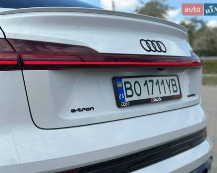 Ауди E-Tron 2021 в Бучаче на Automoto.ua Белый Ауди E-Tron, объемом двигателя 0 л и пробегом 63 тыс. км за 34500 $, фото 11 на Automoto.ua