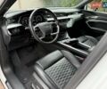 Белый Ауди E-Tron, объемом двигателя 0 л и пробегом 140 тыс. км за 31449 $, фото 87 на Automoto.ua