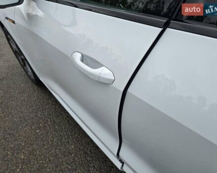 Белый Ауди E-Tron, объемом двигателя 0 л и пробегом 68 тыс. км за 39999 $, фото 33 на Automoto.ua