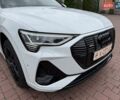 Белый Ауди E-Tron, объемом двигателя 0 л и пробегом 140 тыс. км за 31449 $, фото 66 на Automoto.ua