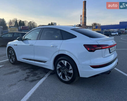 Белый Ауди E-Tron, объемом двигателя 0 л и пробегом 57 тыс. км за 32200 $, фото 8 на Automoto.ua