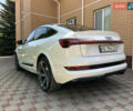 Білий Ауді E-Tron, об'ємом двигуна 0 л та пробігом 34 тис. км за 56500 $, фото 7 на Automoto.ua