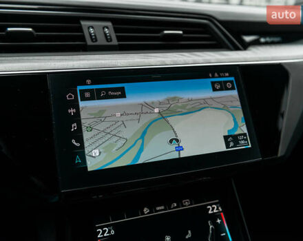 Білий Ауді E-Tron, об'ємом двигуна 0 л та пробігом 57 тис. км за 50555 $, фото 39 на Automoto.ua